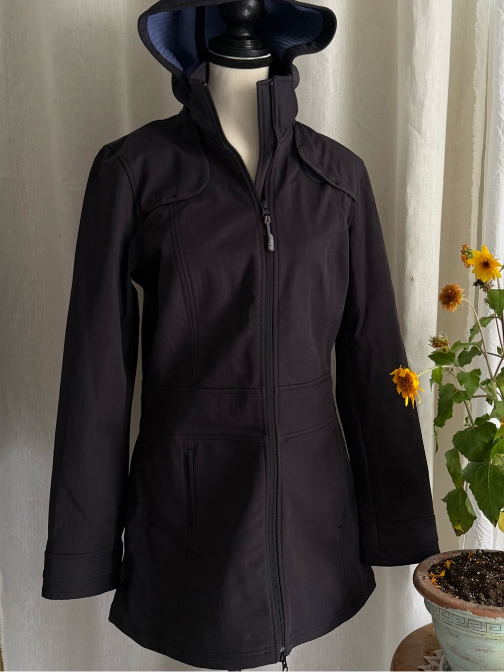 Athleta Jacket Hooded Utility S Black Rain Snow Coat Fleece Lined Longline EUC